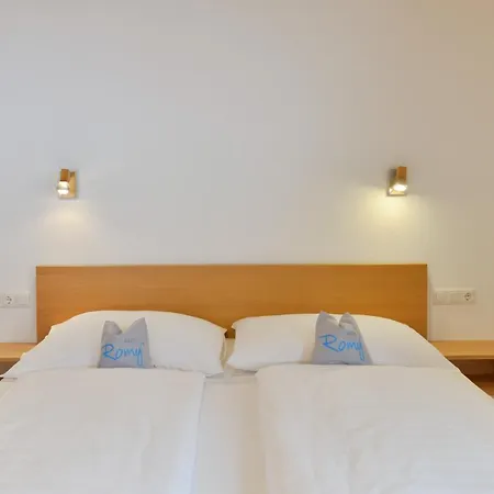 Konukevi Haus Romy 3*