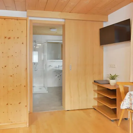 Guest house Haus Romy Schoppernau