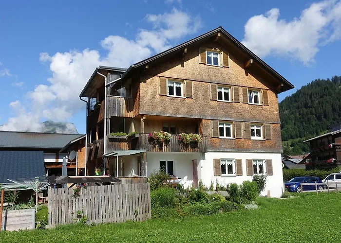 Haus Romy Guest house Schoppernau